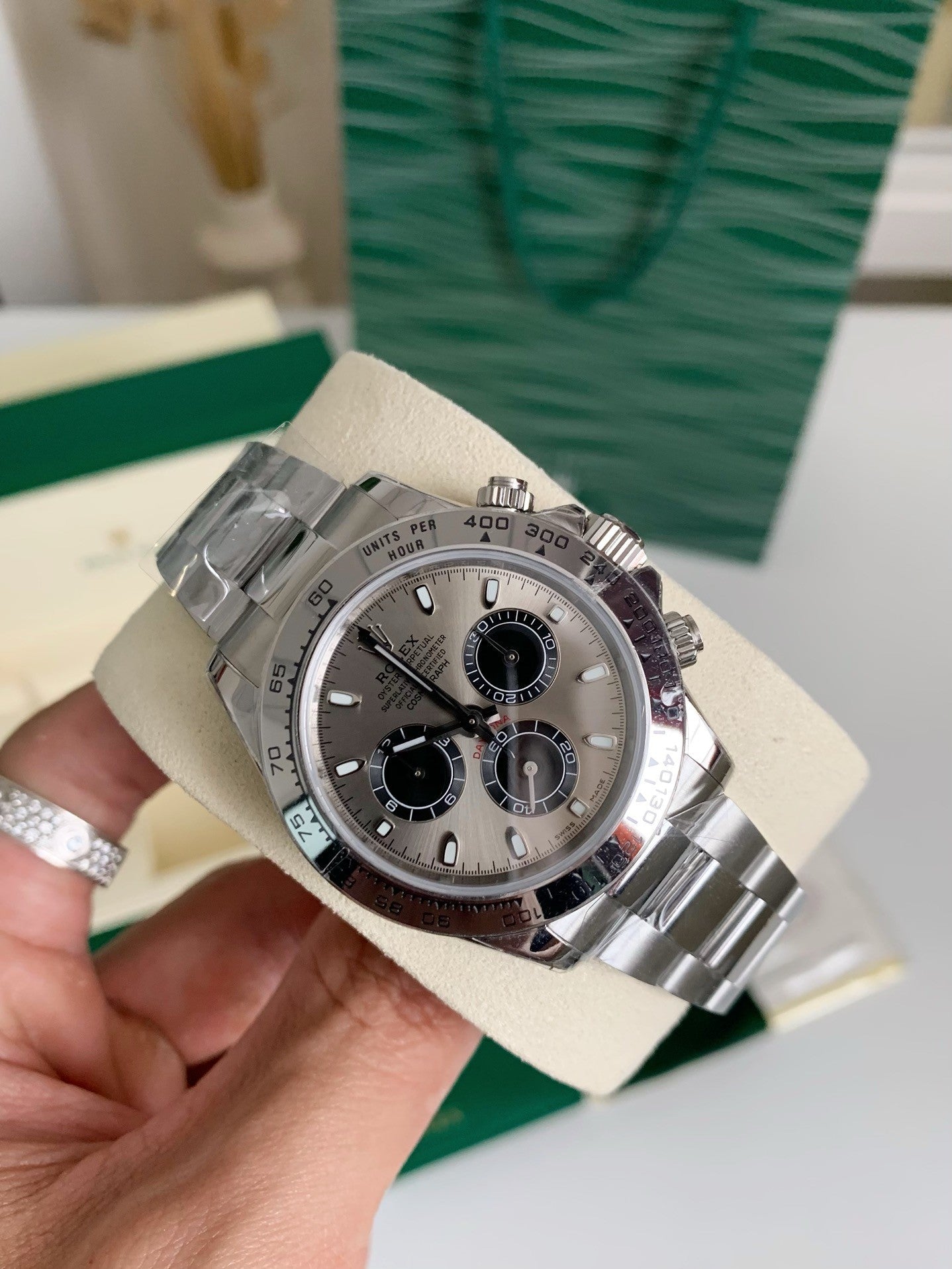 Cosmograph Daytona Watch, Cal. 4130 Movement, 40mm