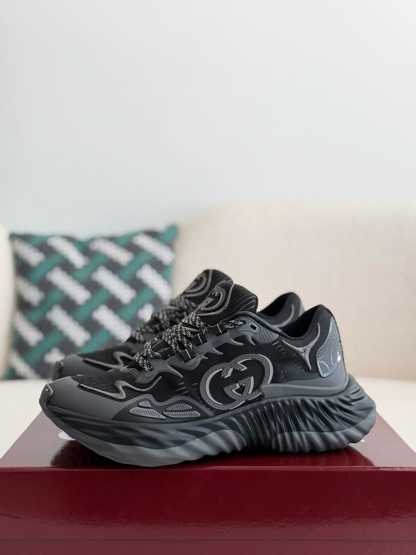 Ripple Black Chunky Sneakers