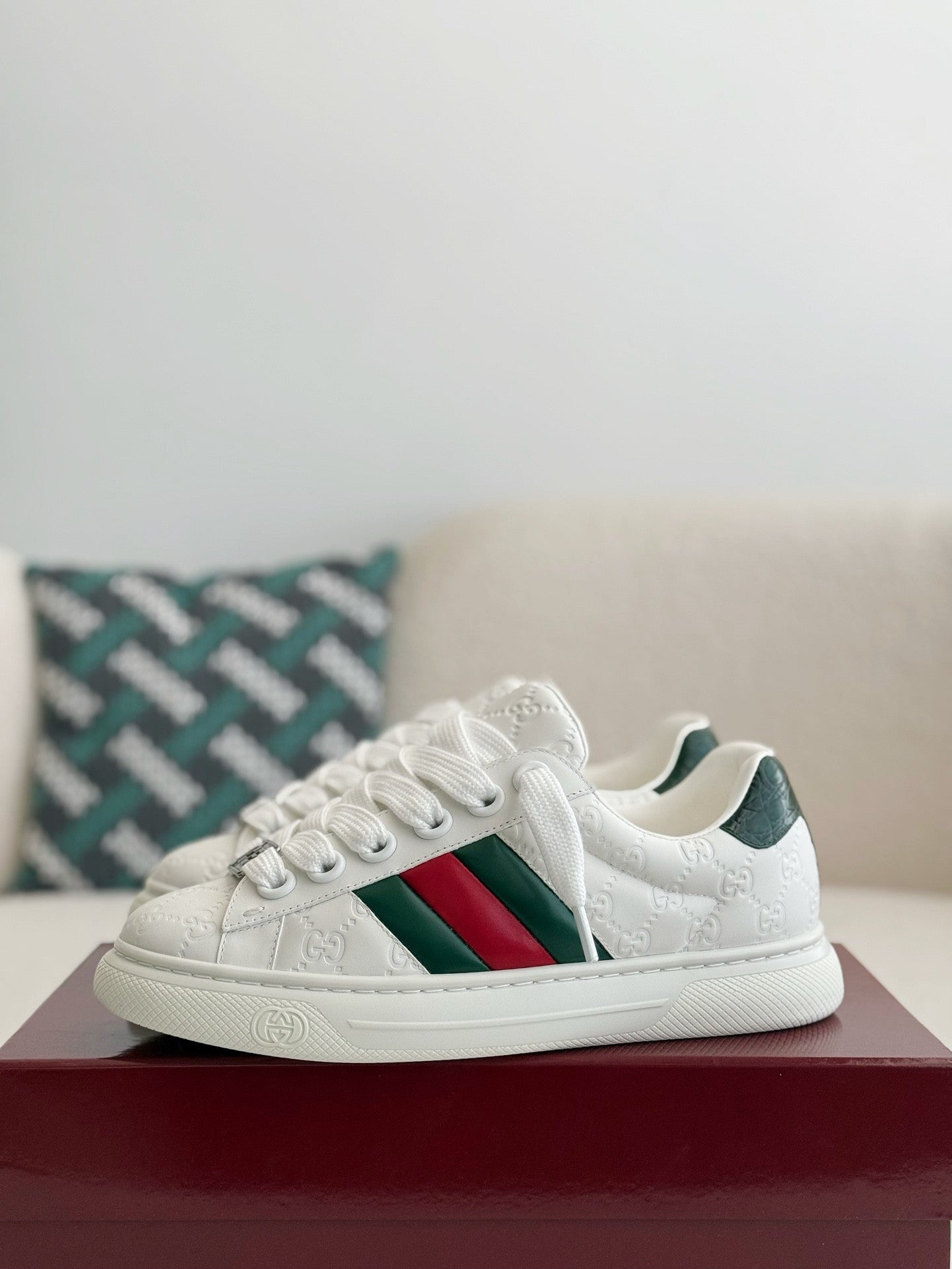 Embossed GG Leather Casual Sneakers