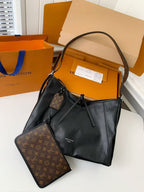 CarryAll Dark Leather Shoulder Bag