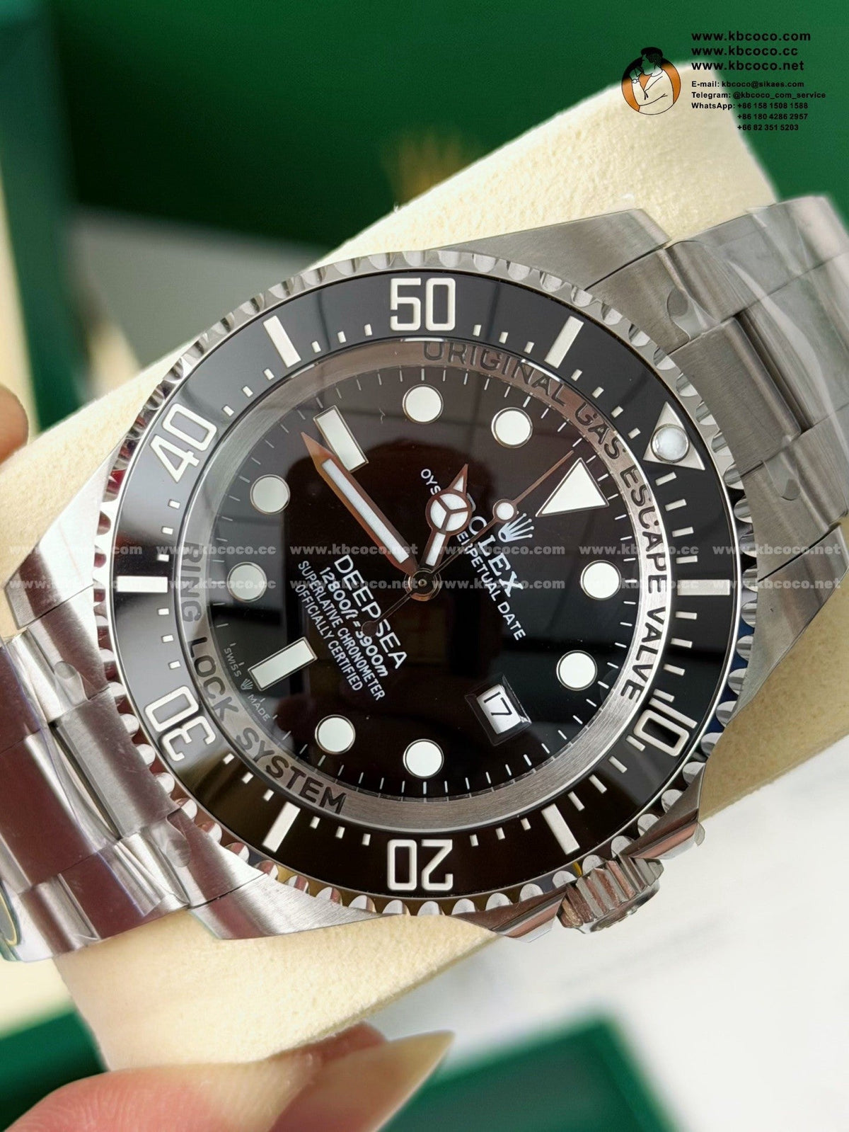 Sea-Dweller Men's Watch 44mm – Image 6