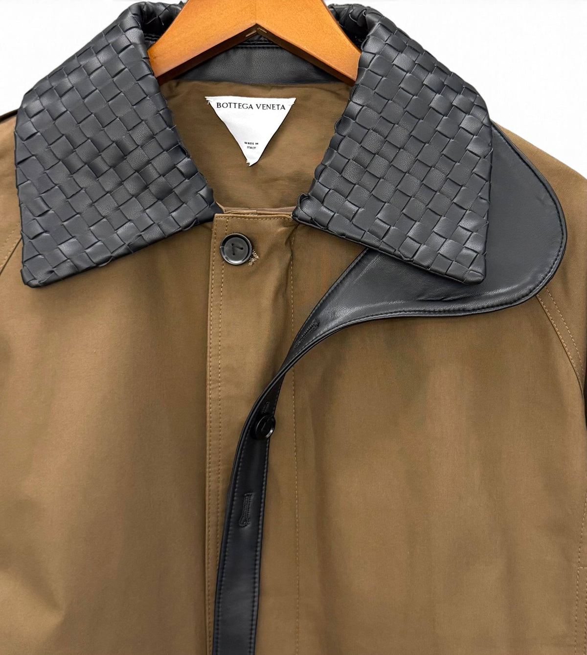 SWORD LUXURY kahverengi pamuklu ceket, siyah örgü deri yaka detaylı