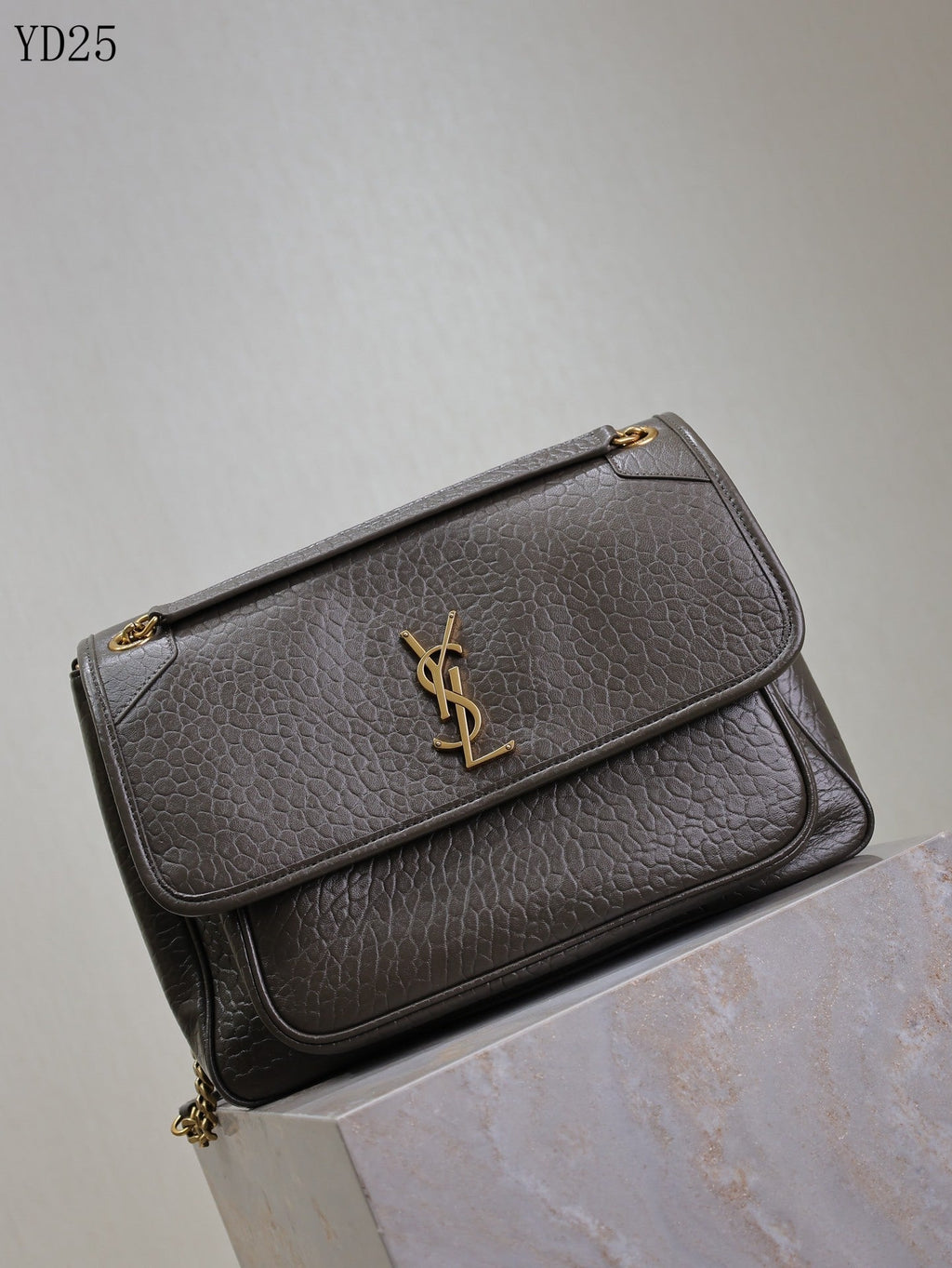 Niki Medium Grained Leather Bag