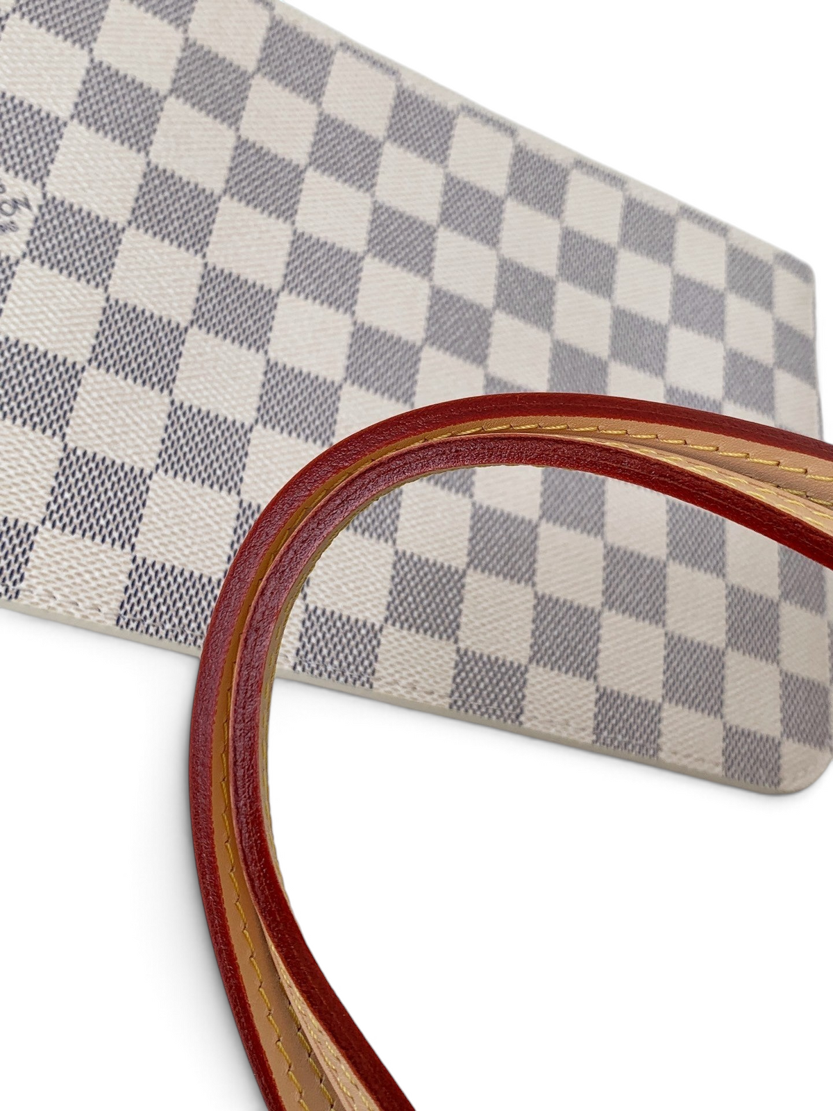 SWORD LUXURY Neverfull MM çanta, Damier Azur kanvas desenli ve doğal deri sap detaylı, çıkarılabilir iç cepli.