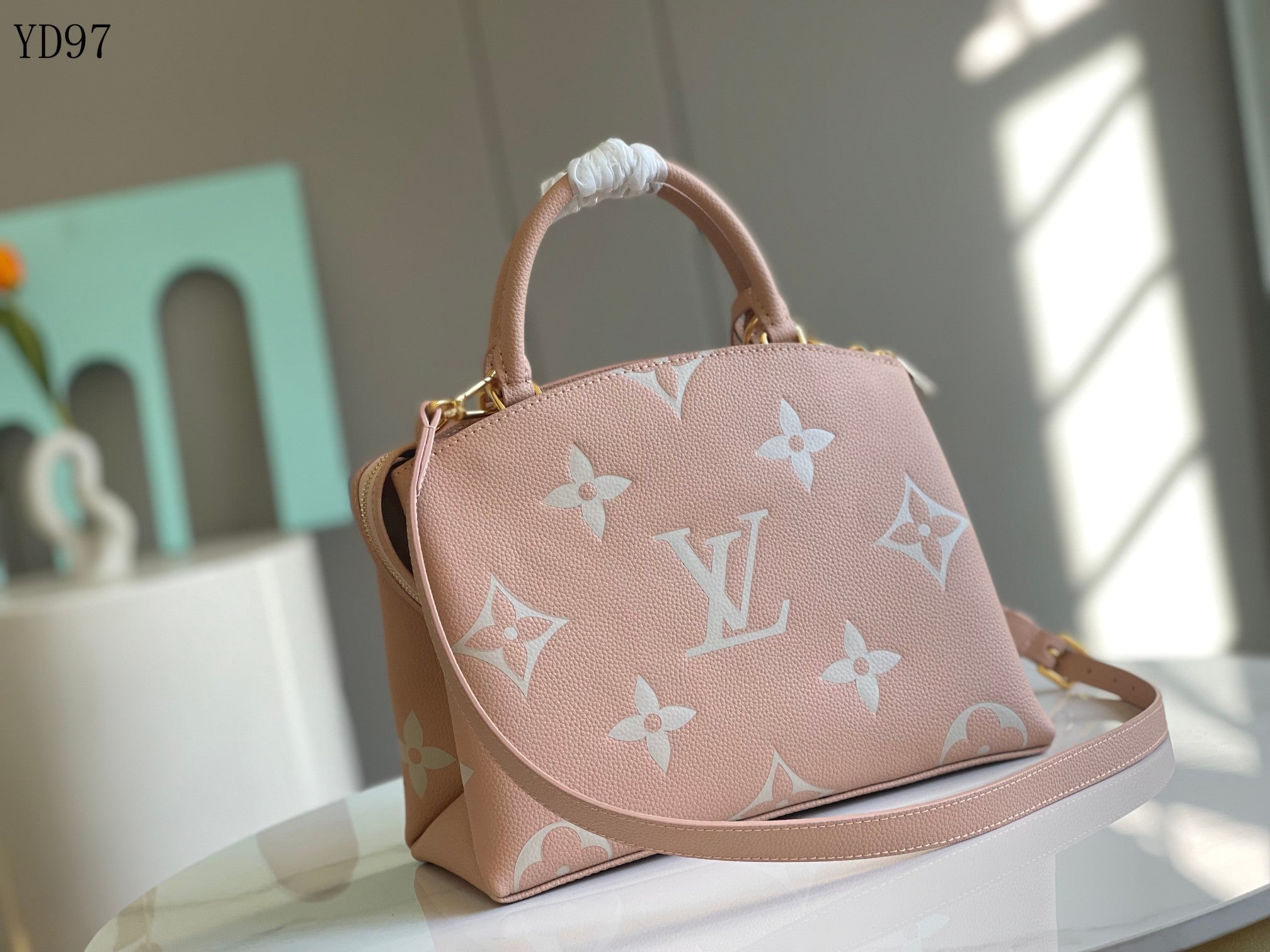 Petit Palais Bag