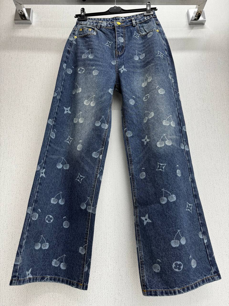 Jean