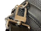 SWORD LUXURY Louis Vuitton Biker çanta üzerinde metalik gümüş renkli logo detaylı fermuar ve askı bağlantısı