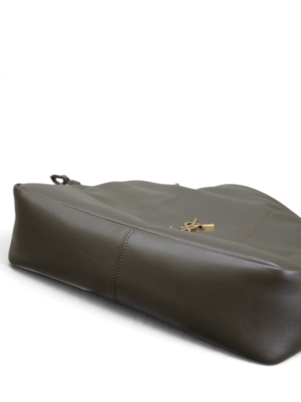 SWORD LUXURY Niki omuz çantası, altın tonlu YSL logolu, yumuşak deri dokulu, şık ve modern tasarım.
