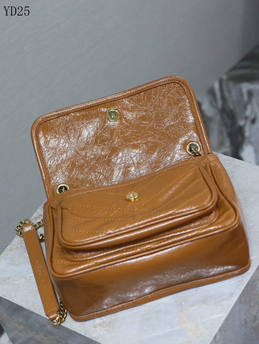 Niki Medium Patent Leather Shoulder Bag