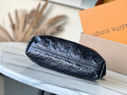 Pochette Sling Leather Clutch