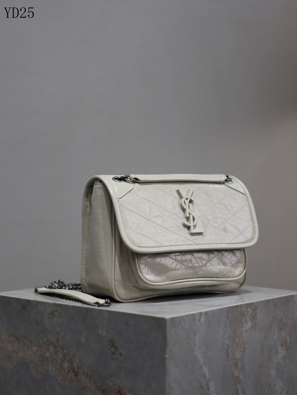 Niki Medium Patent Leather Shoulder Bag