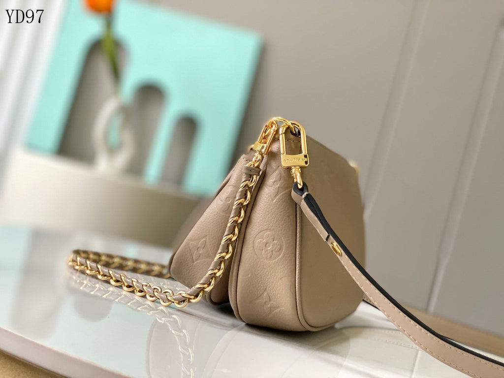 Multi Pochette Bag