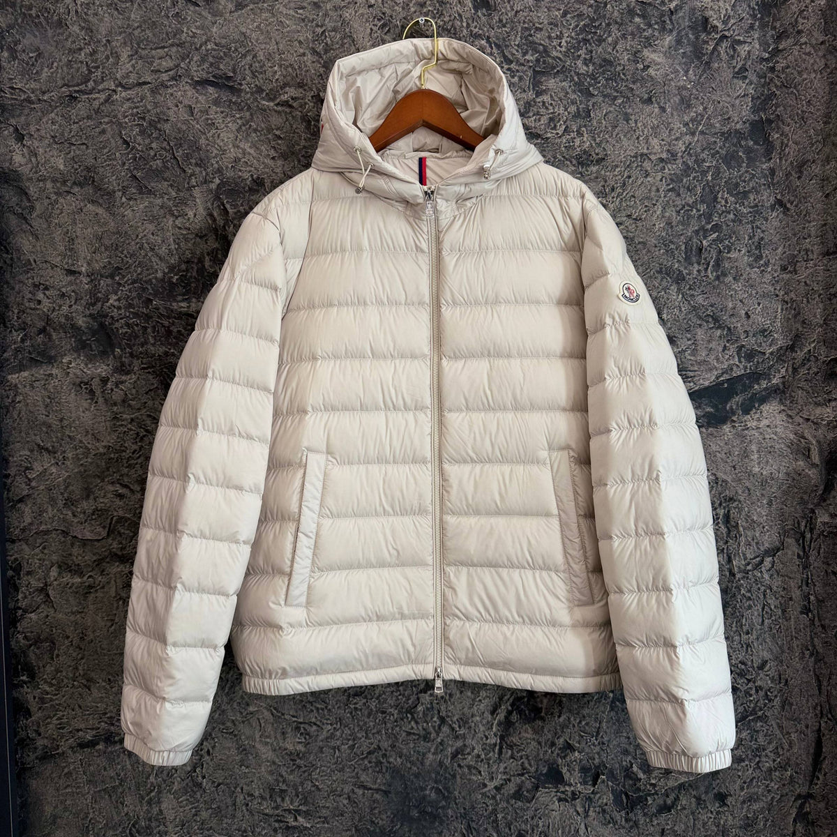 Arned Hooded Quilted Jacket with Goose Dawn