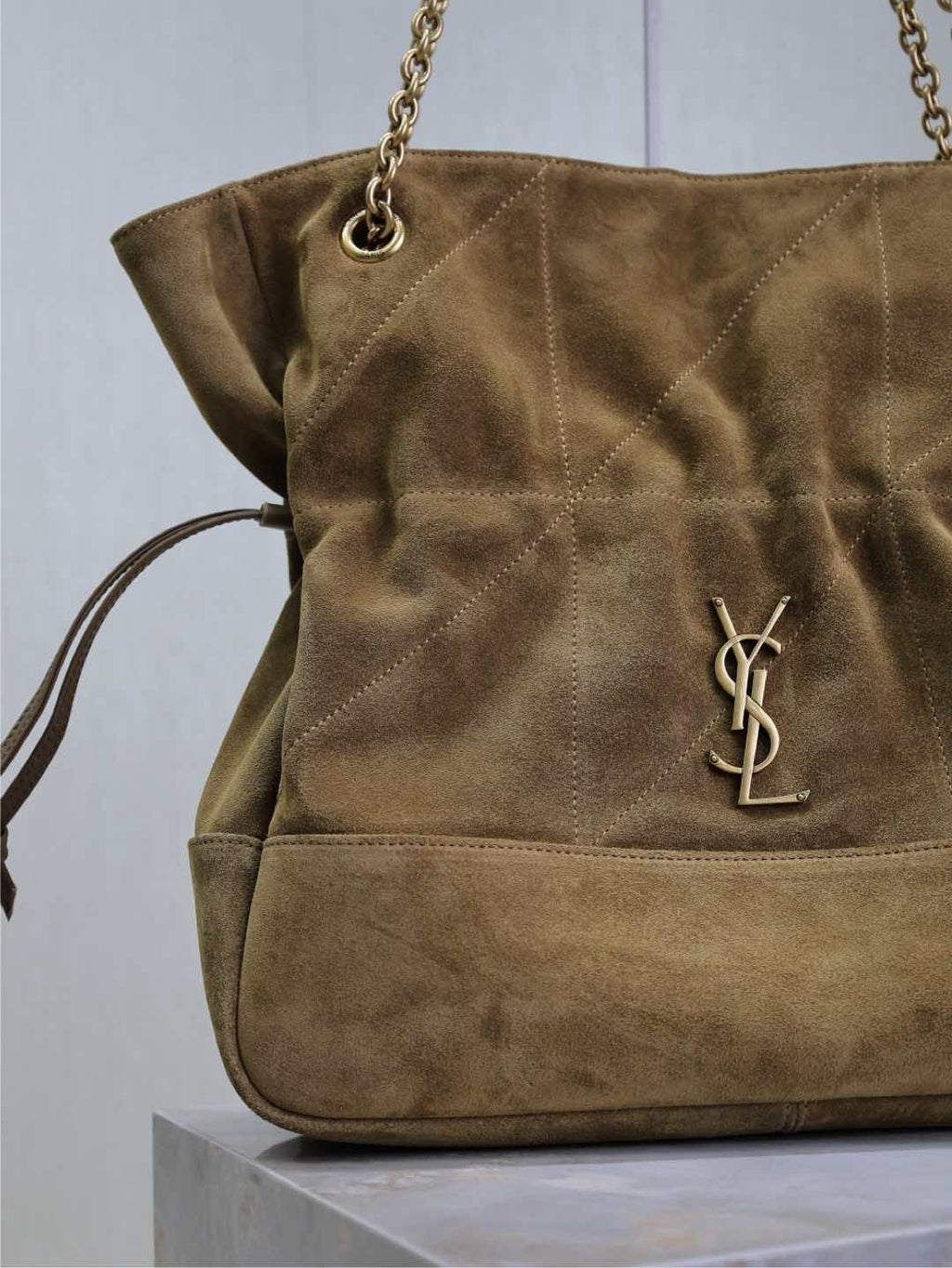 Niki Soft Chain Shoulder Bag