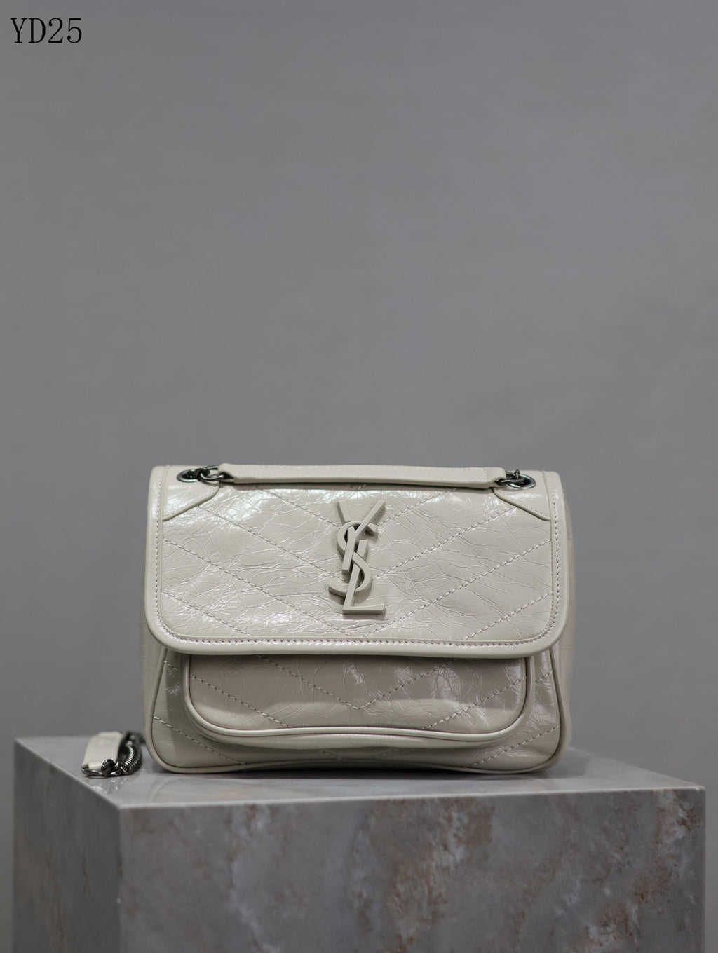 Niki Medium Patent Leather Shoulder Bag