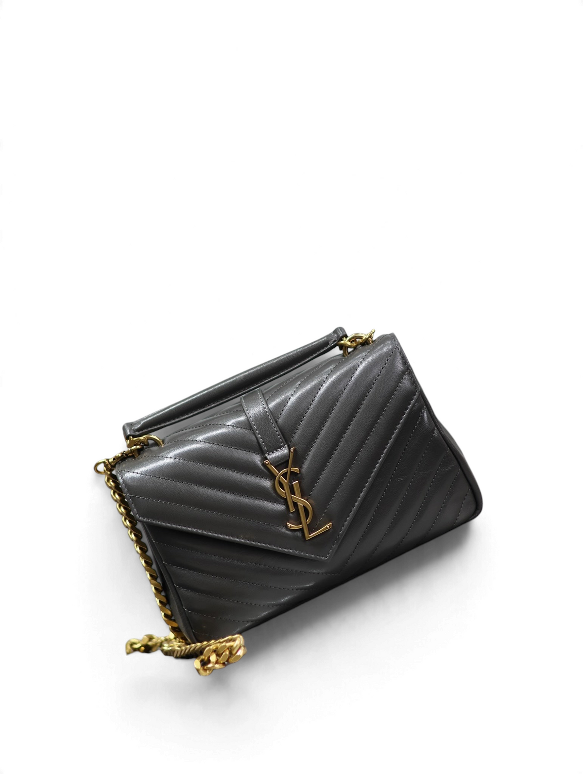 SWORD LUXURY marka, chevron kapitone desenli, siyah deri, zincir askılı ve YSL logolu şık kadın omuz çantası.
