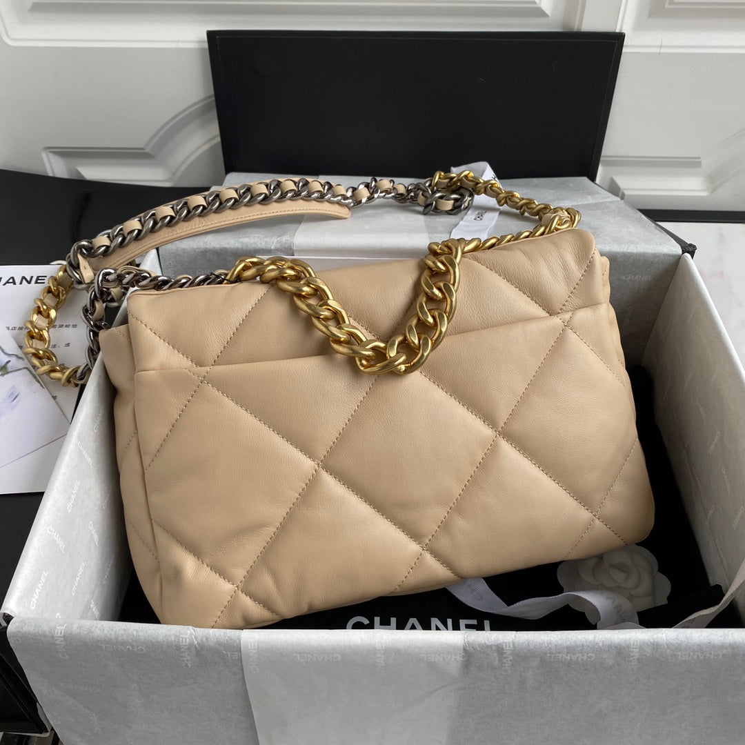 19 Flap Bag