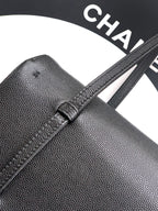 Large Leather Shoulder Bag 22