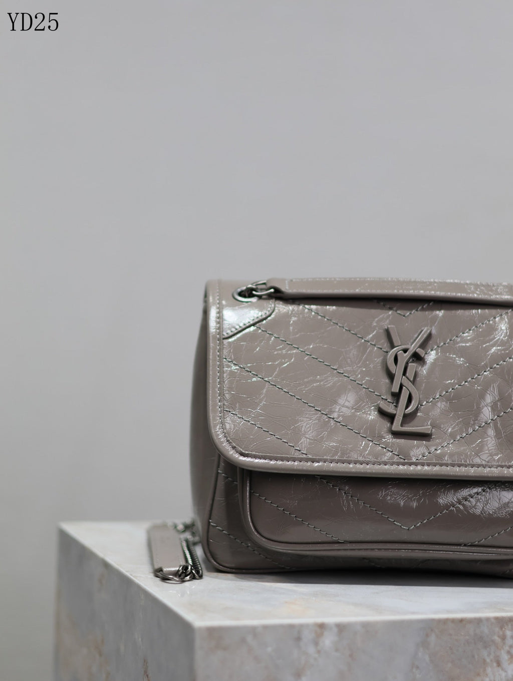 Niki Medium Patent Leather Shoulder Bag