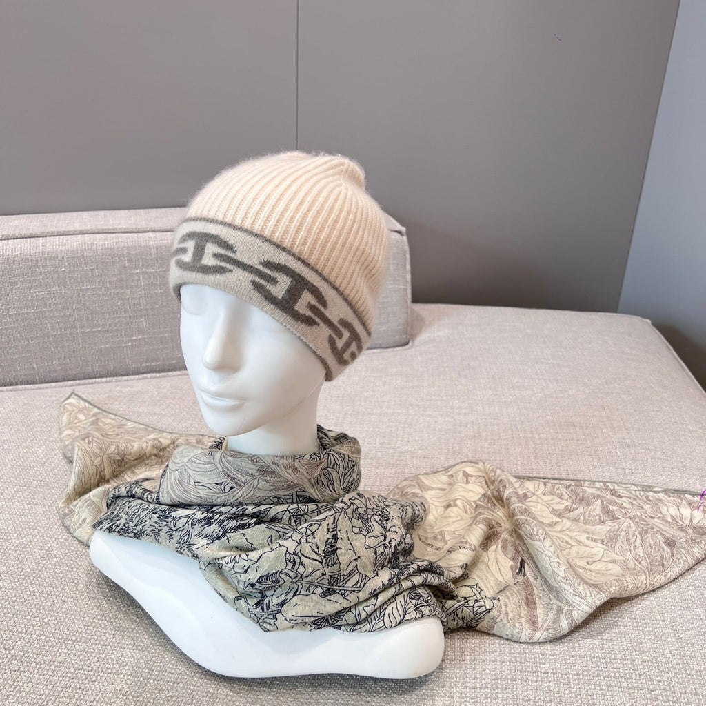 “Francois Houtin” Botanical Garden Cashmere & Silk Shawl 136 x 137 cm
