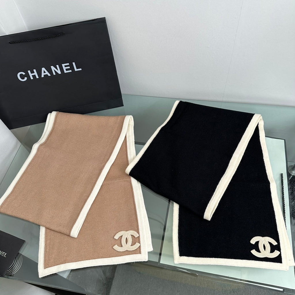 Logo Knit Beanie & Scarf Set