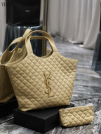 SWORD LUXURY bej renkli, kapitone desenli, altın logolu büyük boy deri tote çanta ve uyumlu mini çantası.