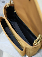 Niki Medium Shoulder Bag
