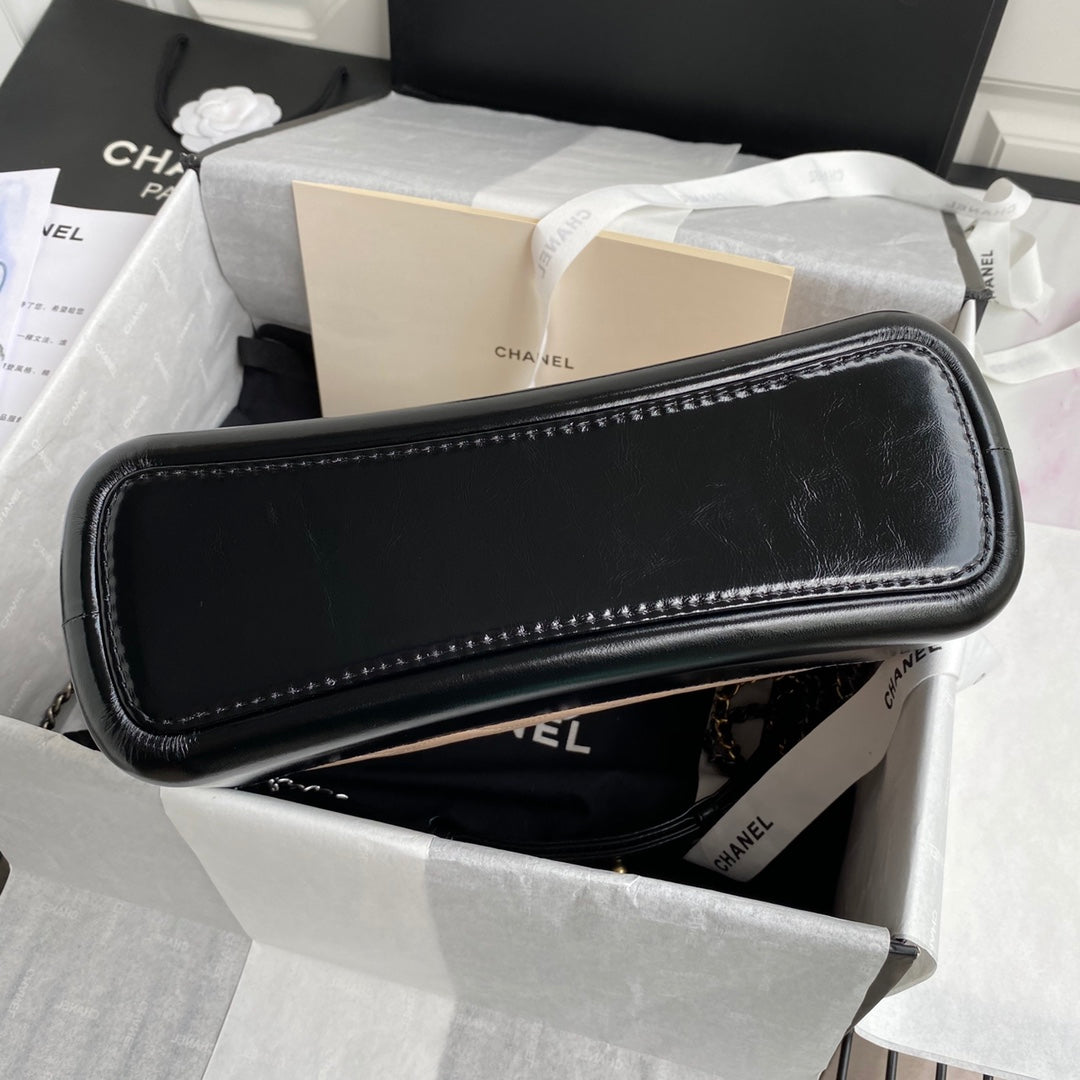 Gabrielle Hobo Bag