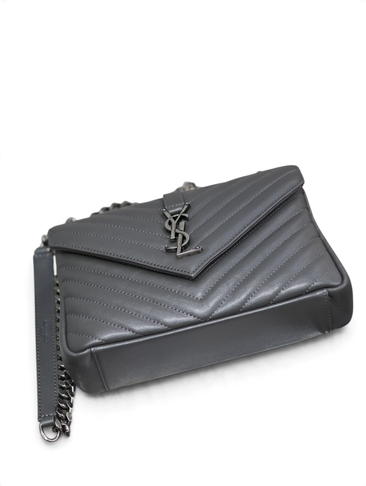 SWORD LUXURY siyah kapitone deri Collage çanta, chevron desenli, gunmetal YSL logolu ve zincir askılı şık tasarım.