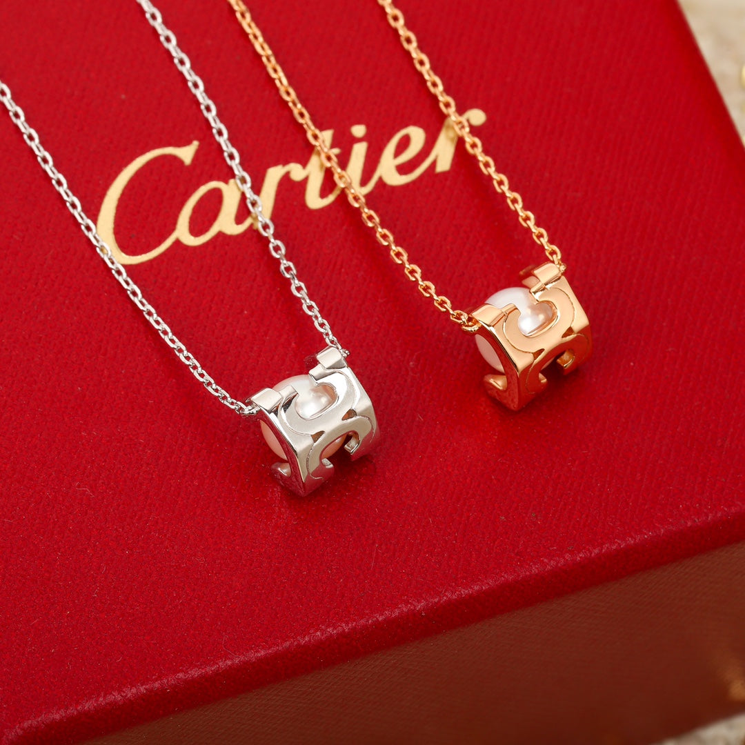 Pearl Pendant Necklace