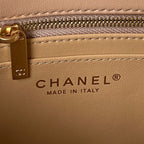 23 Quilted Chain Shoulder Bag