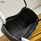 Tote Bag in Soft Grain Leather