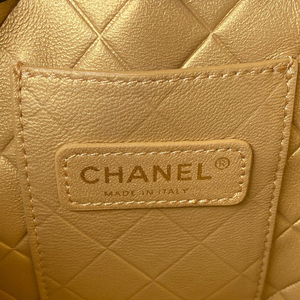 Classic Bucket Bag