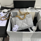 19 Flap Bag 26 cm