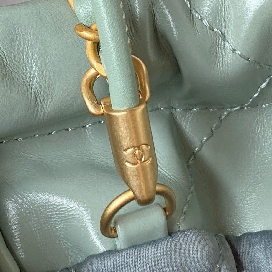22 Mini Handbags