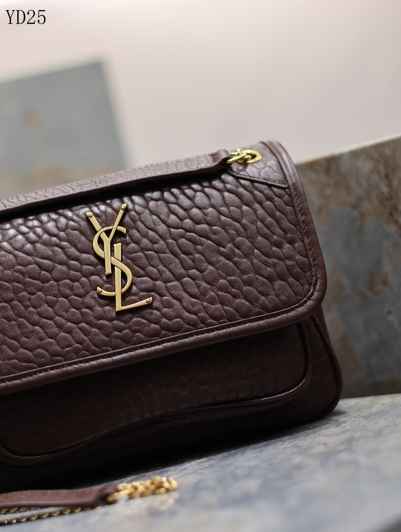 Niki Medium Grained Leather Bag