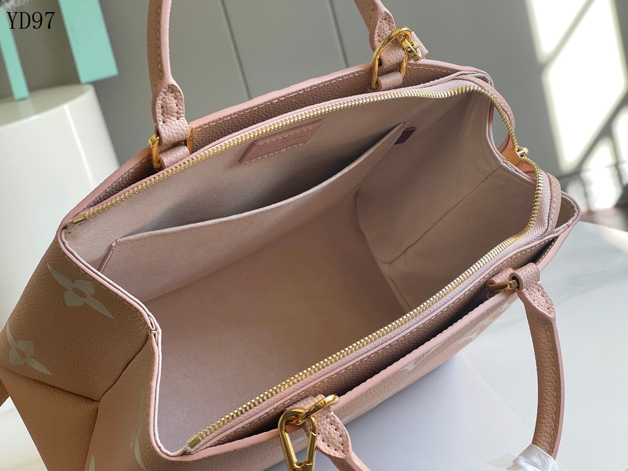 Petit Palais Bag