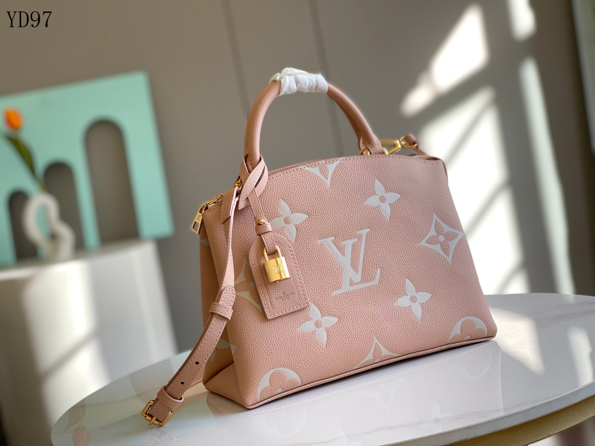 Petit Palais Bag
