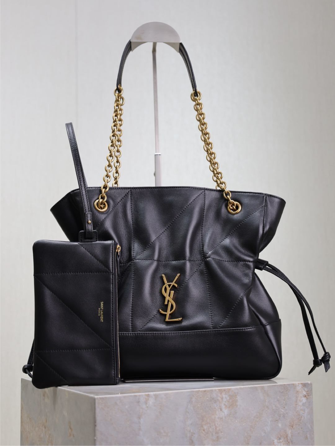 Niki Soft Chain Shoulder Bag