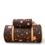 SWORD LUXURY Louis Vuitton x Murakami Papillon çanta, ikonik monogram kanvas üzerinde pembe kiraz çiçeği desenli.