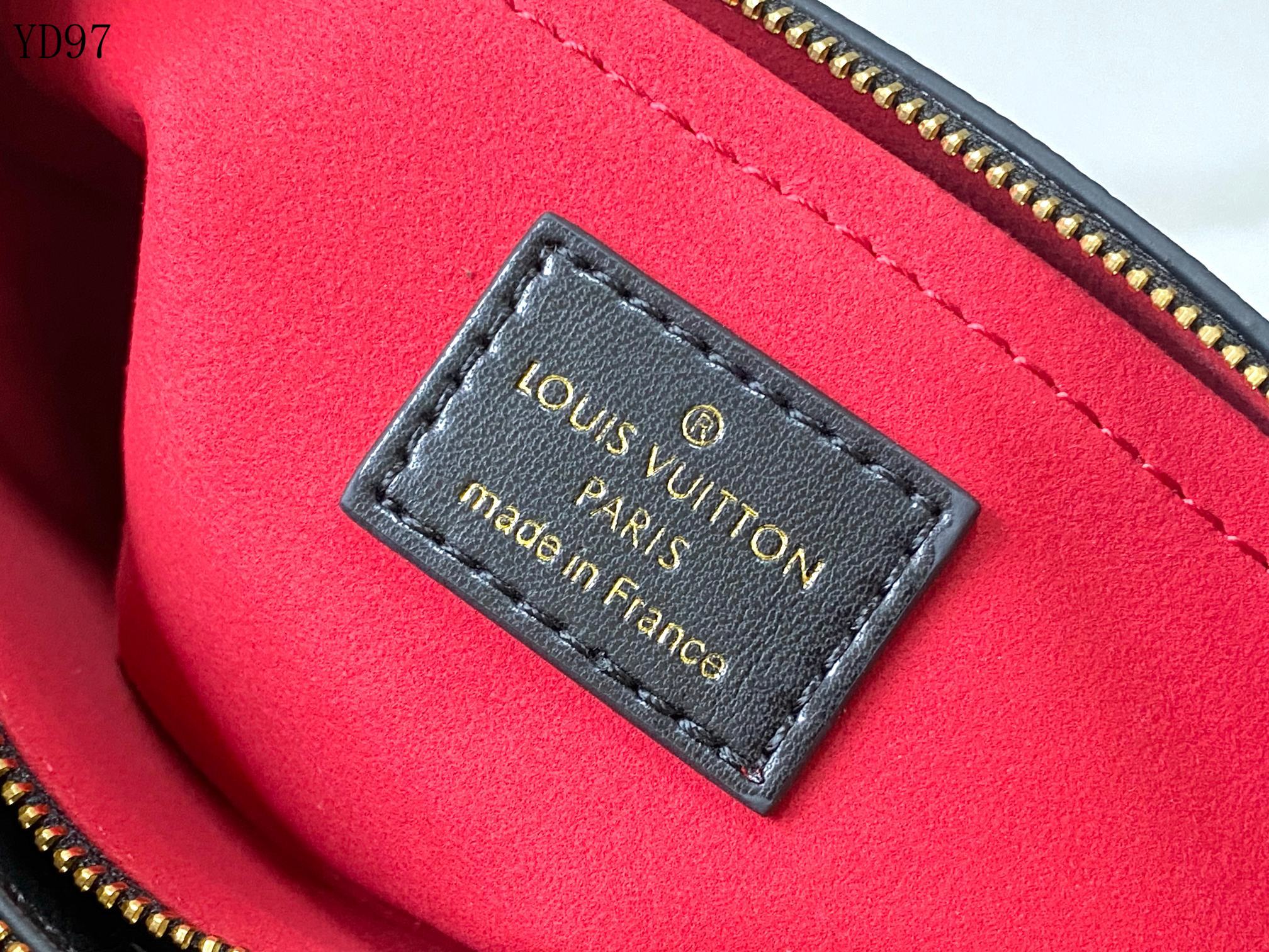 Multi Pochette Bag