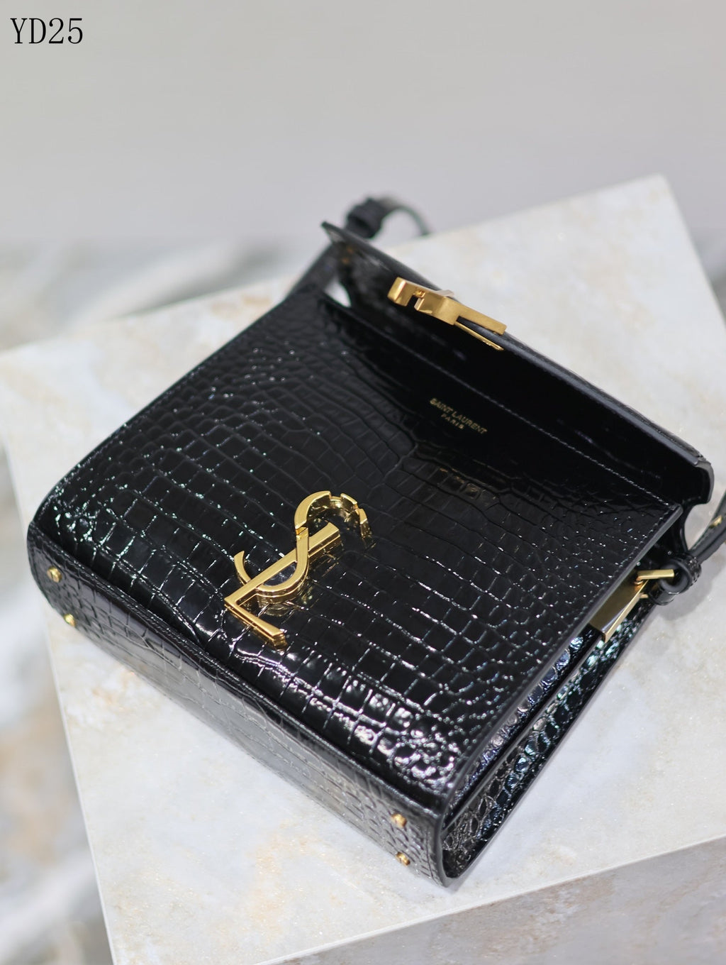Cassandra Mini Handle Bag