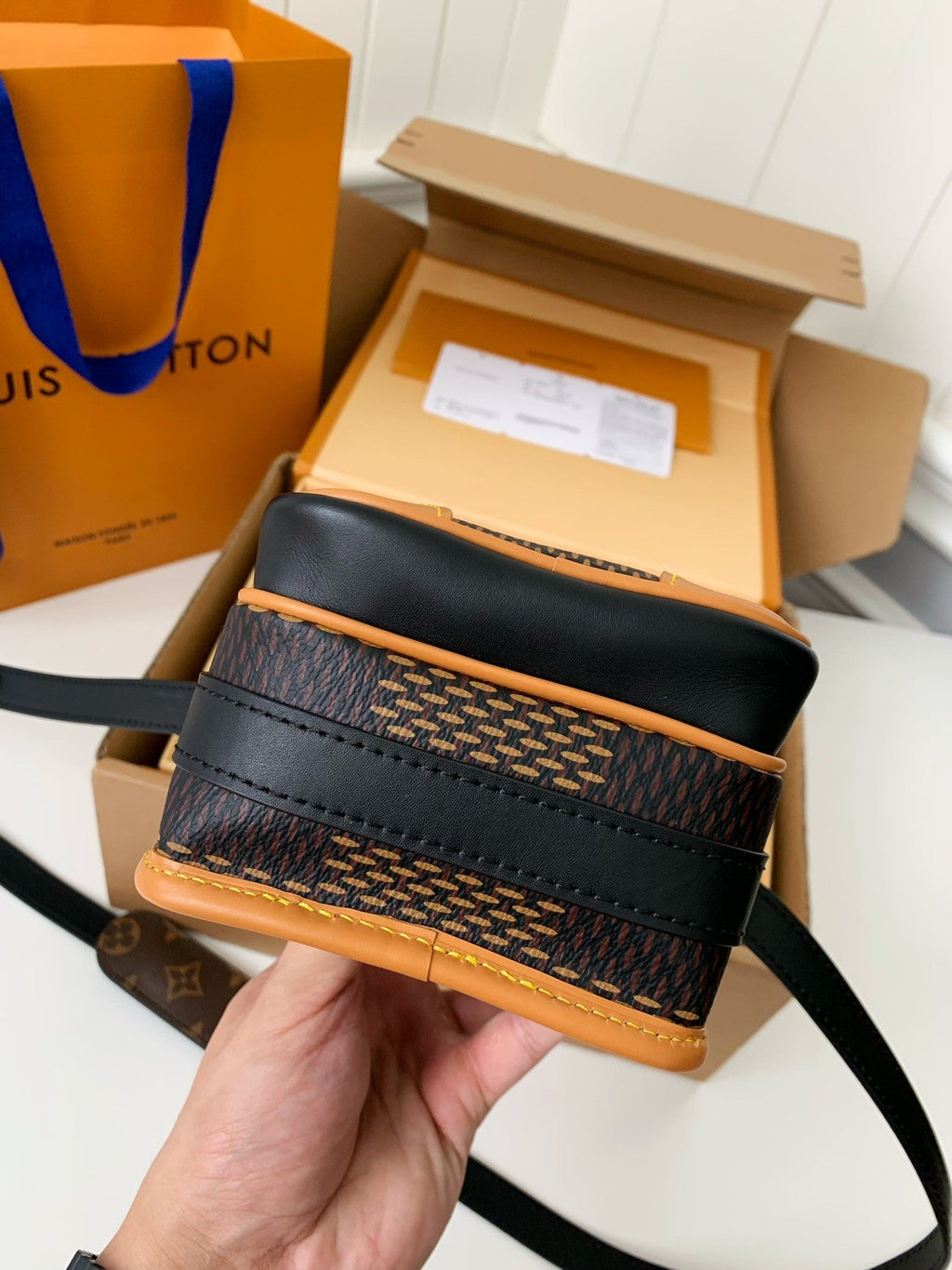 Amazone Camera Bag