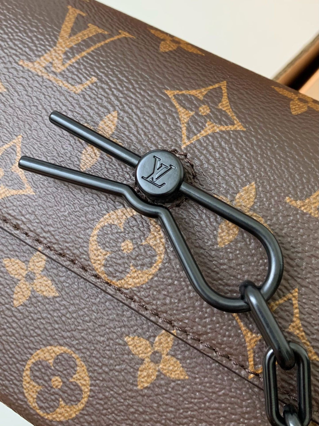 Steamer Mini Handbag