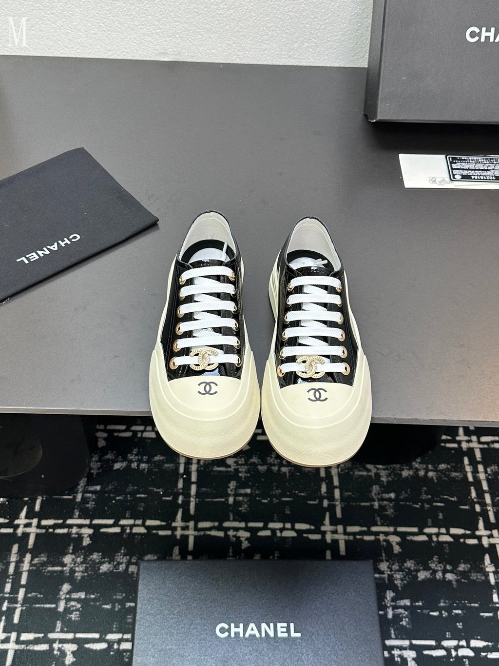 Low-Top Sneakers