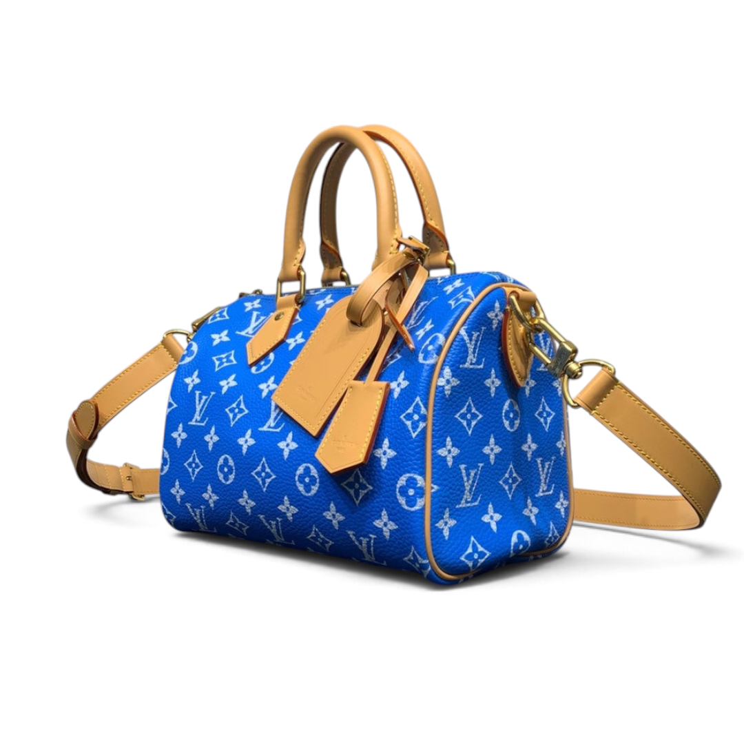 SWORD LUXURY marka, monogram kabartmalı mavi deri Louis Vuitton Speedy Bandoulière 25 çanta, altın donanımlı.
