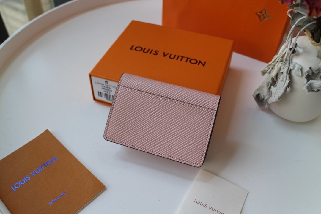 Epi Leather Twist Wallet