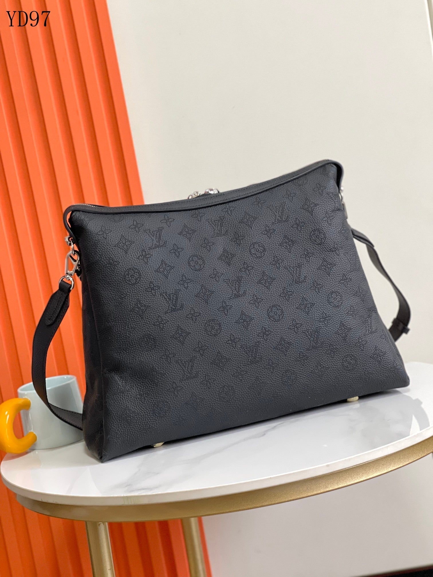 Hand It All MM Bag