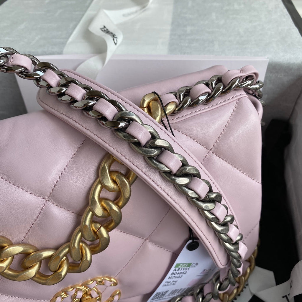 19 Flap Bag