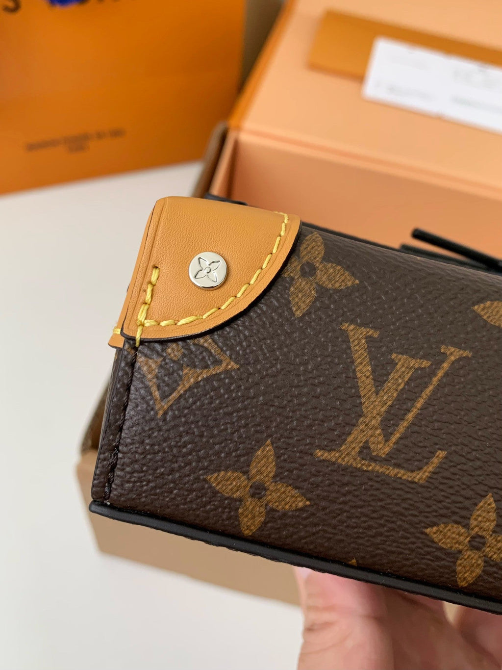 Steamer Mini Handbag